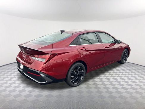 New 2026 Hyundai Elantra SEL Sport image 5