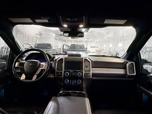 Used 2019 Ford F250 Platinum w/ Platinum Ultimate Package AWD/4WD image 10
