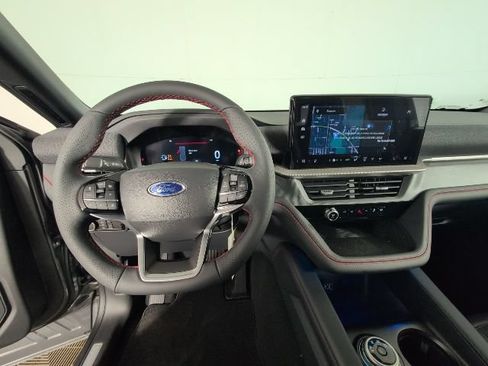New 2026 Ford Explorer ST-Line w/ ST-Line Street Pack AWD/4WD image 13