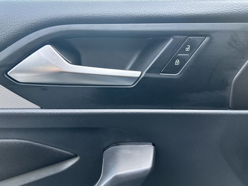 Used 2023 Volkswagen Jetta S image 16