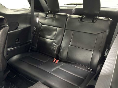 Used 2020 Ford Explorer Limited image 25