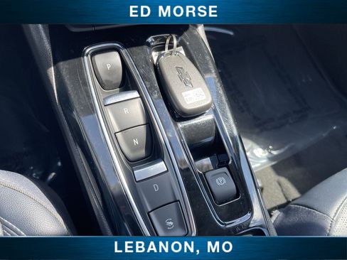 Certified 2023 Chevrolet Bolt EUV Premier w/ Sun & Sound Package FWD image 15