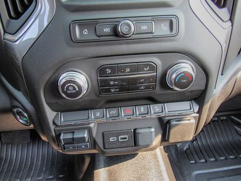 New 2025 GMC Sierra 2500 Pro image 23