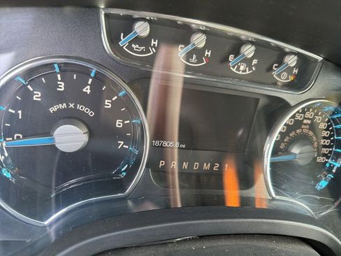 Used 2014 Ford F150 Lariat w/ Lariat Chrome Package AWD/4WD image 14