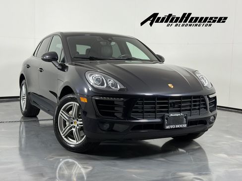 Used 2018 Porsche Macan S w/ Premium Package AWD/4WD image 1