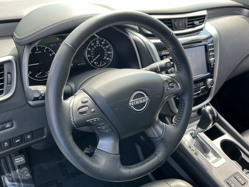 Used 2023 Nissan Murano SL w/ SL Moonroof Package AWD/4WD image 25