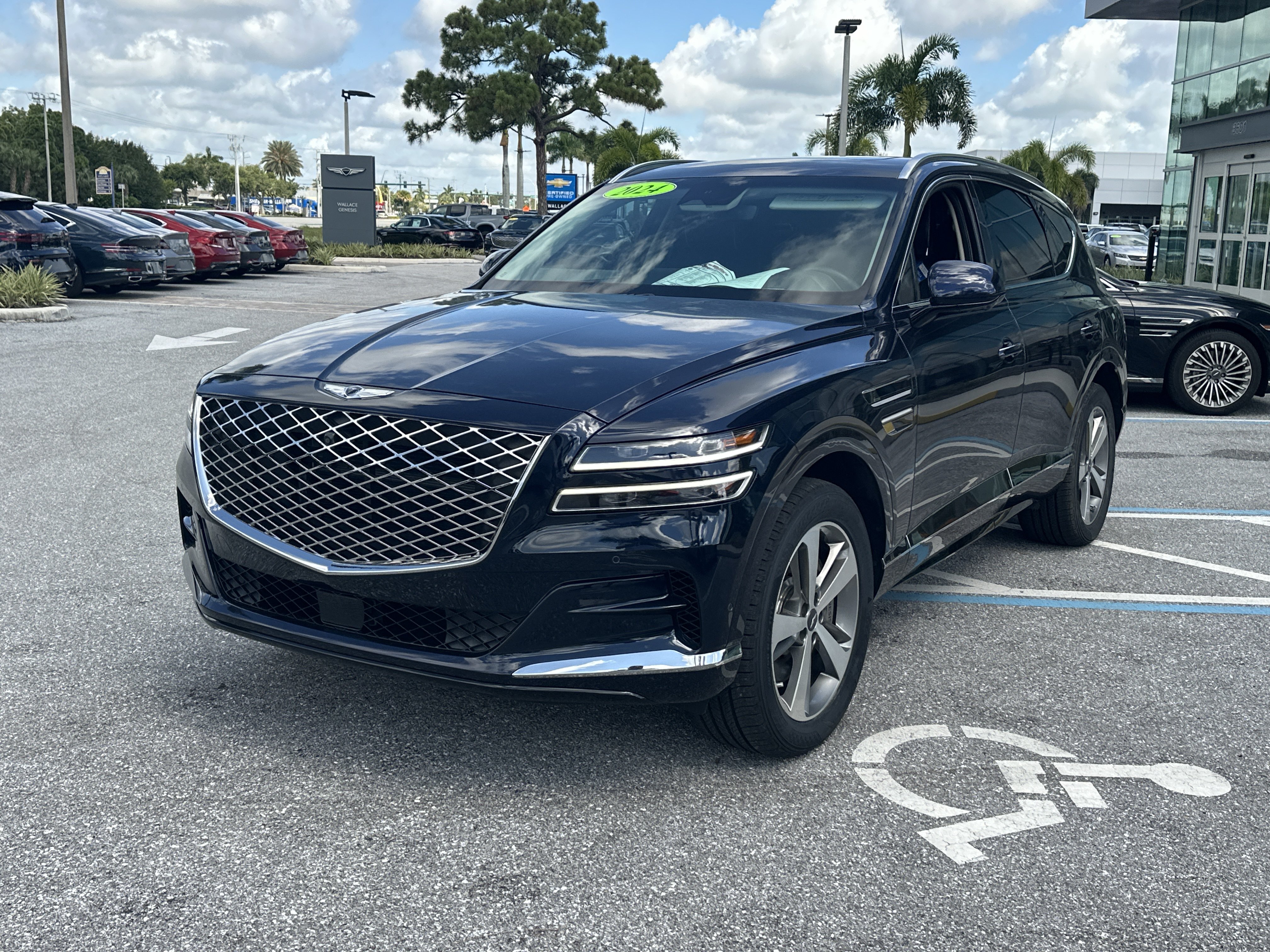 Certified 2024 Genesis GV80 3.5T Advanced w/ Advanced Package AWD/4WD image 3