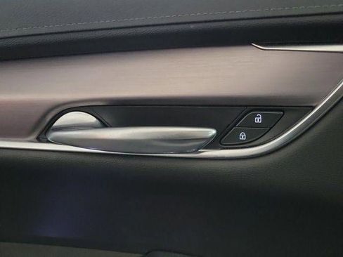 Certified 2023 Cadillac XT5 Luxury image 17