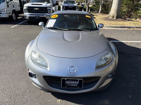 Used 2013 MAZDA MX-5 Miata Grand Touring image 3