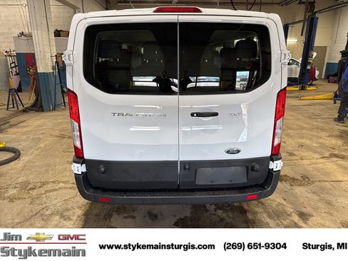 Used 2024 Ford Transit 350 XLT RWD image 8