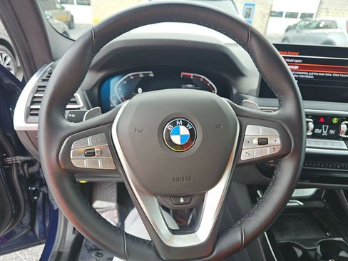 Used 2023 BMW X3 sDrive30i w/ Premium Package image 13