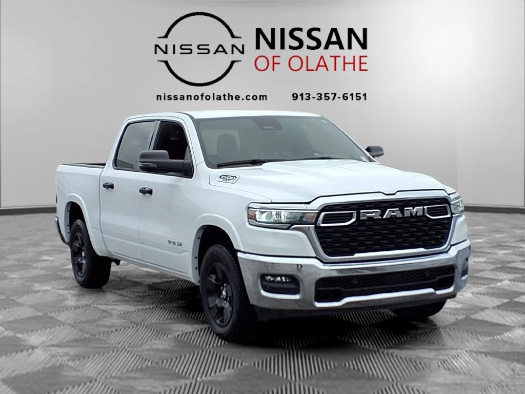 Used 2025 RAM 1500 Big Horn AWD/4WD image 30