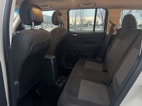 Used 2016 Jeep Patriot Sport image 15