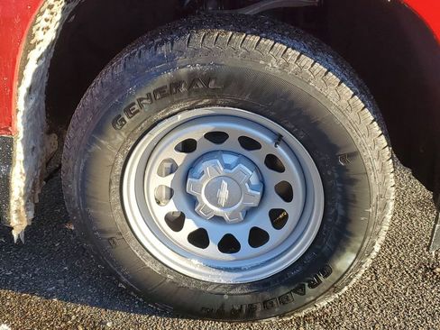 Certified 2025 Chevrolet Silverado 1500 W/T image 33