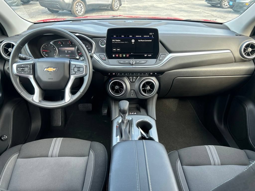 Used 2024 Chevrolet Blazer LT w/ Convenience Package FWD image 21
