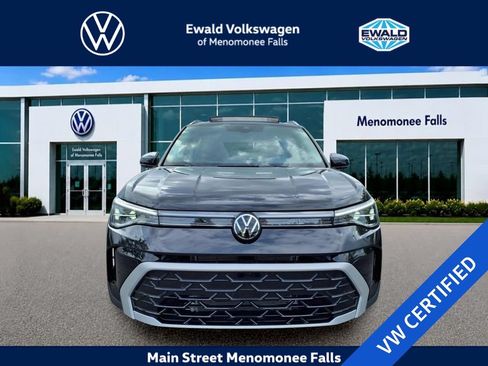 Certified 2025 Volkswagen Taos SEL w/ Black Wheel Plus Package AWD/4WD image 2