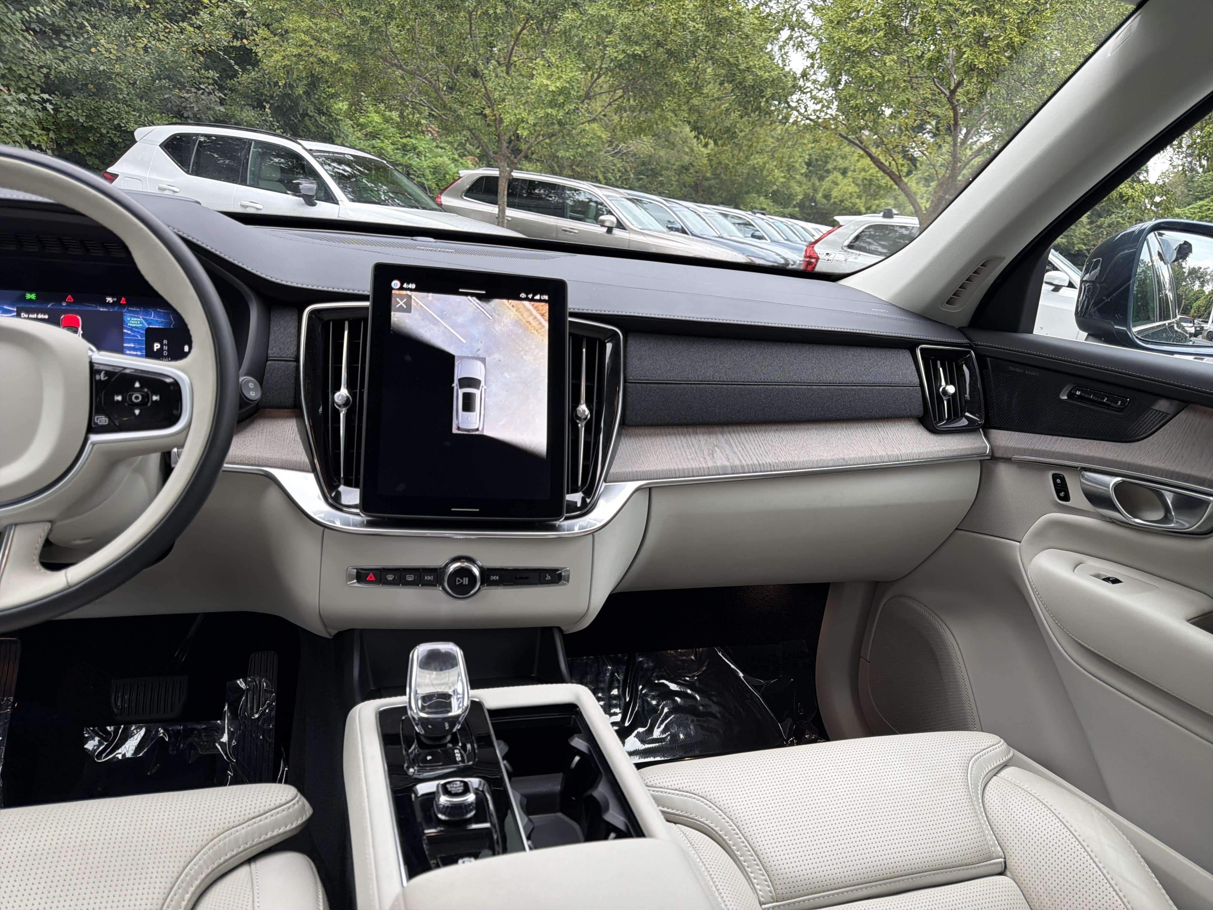 Certified 2026 Volvo XC90 B6 Ultra AWD/4WD image 33
