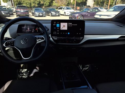 Used 2024 Volkswagen ID.4 S image 18