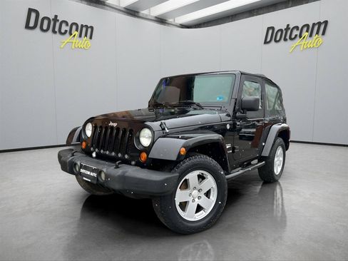Used 2007 Jeep Wrangler Sahara AWD/4WD image 3
