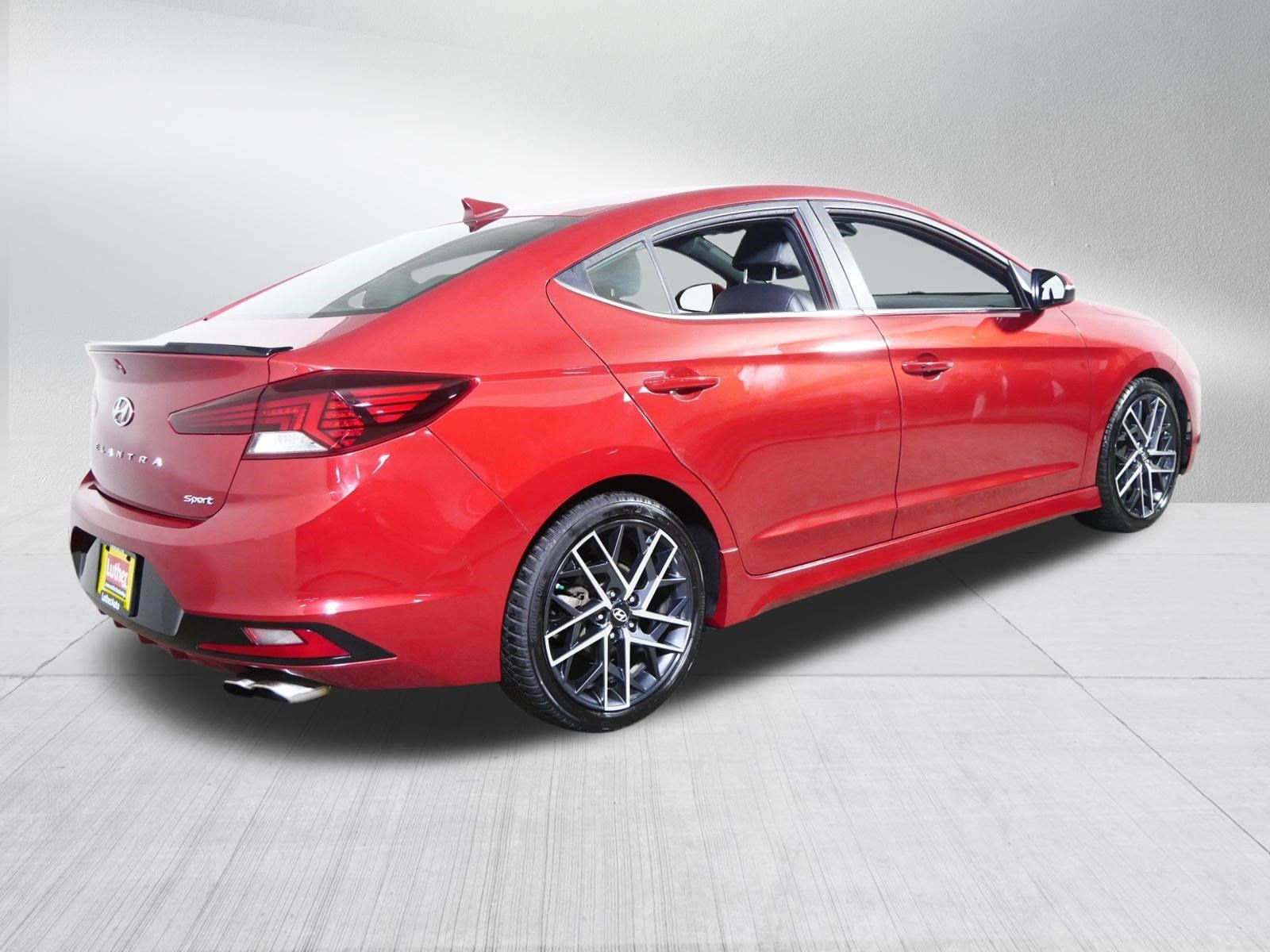Used 2019 Hyundai Elantra Sport w/ Premium Package 03 FWD image 7