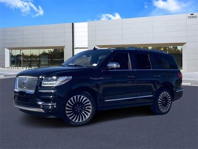 Used 2021 Lincoln Navigator Black Label w/ Cargo Convenience Package