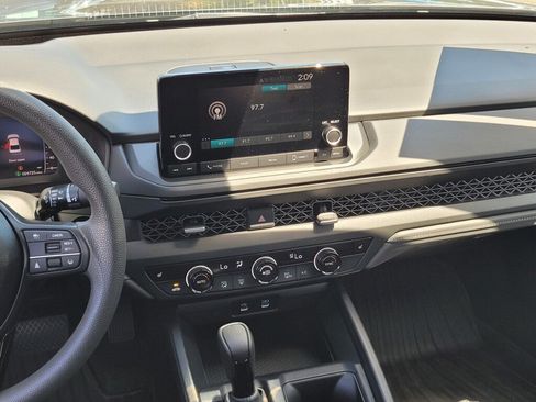 Certified 2024 Honda Accord EX image 11