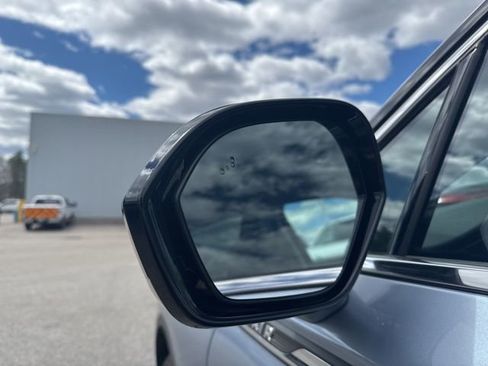 Used 2022 Lincoln Corsair AWD w/ Premium Package image 13