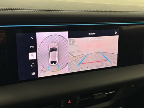 New 2025 Porsche Macan Turbo Electric image 28