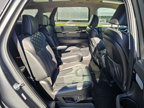 Used 2022 Hyundai Palisade Limited AWD/4WD image 12