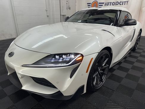 Used 2025 Toyota Supra Premium w/ Driver Assist Package RWD image 4
