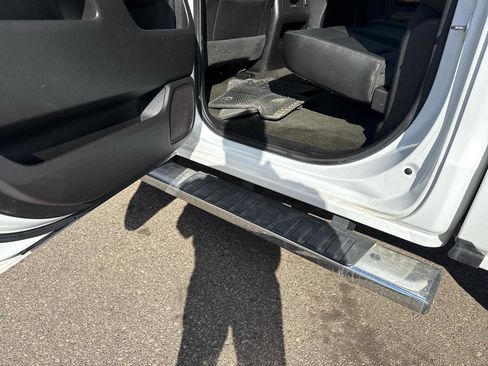 Used 2017 Chevrolet Silverado 2500 LTZ image 28