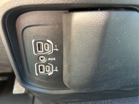 New 2026 RAM 1500 Warlock AWD/4WD image 32