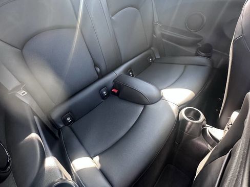 Used 2022 MINI Cooper S image 22