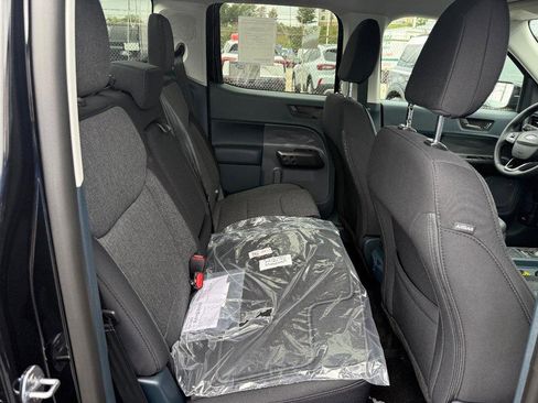 New 2025 Ford Maverick XLT image 10