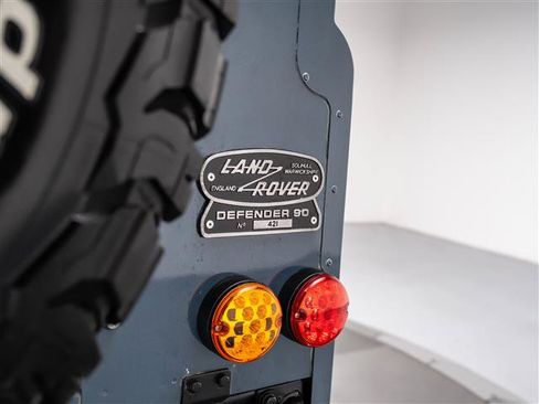Used 1997 Land Rover Defender 90 AWD/4WD image 33