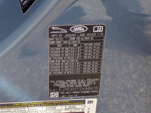 New 2026 Land Rover Defender 110 S image 36