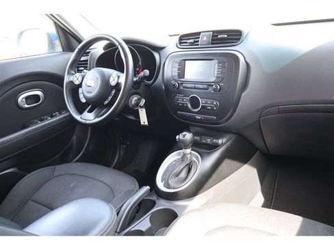 Used 2017 Kia Soul + w/ Designer's Package image 22
