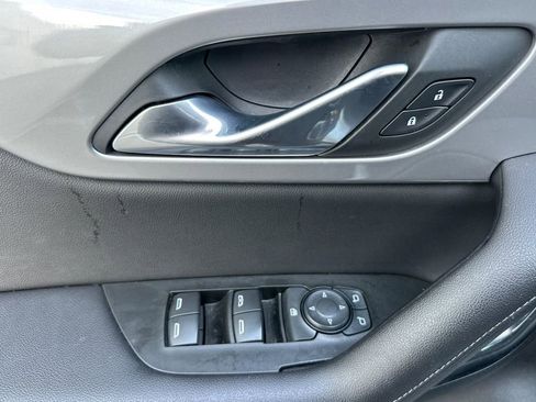 Used 2022 Chevrolet Blazer LT image 11