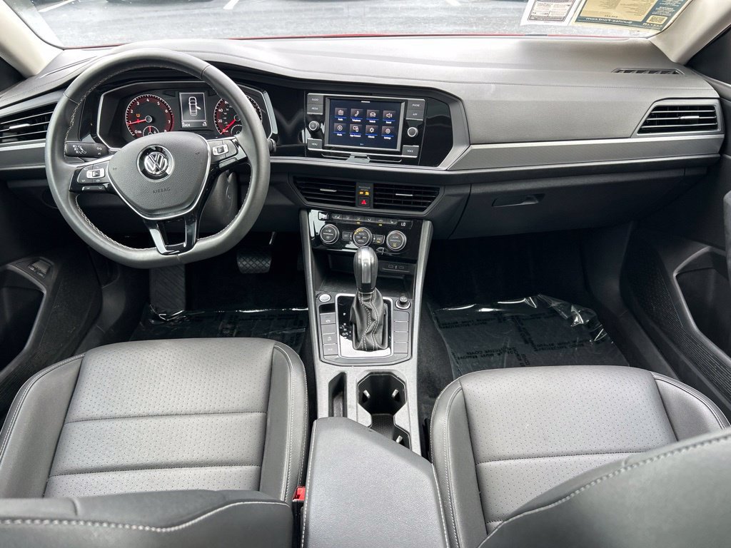 Used 2021 Volkswagen Jetta SE FWD image 11