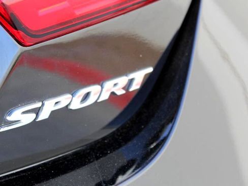 Used 2022 Honda Accord Sport image 23