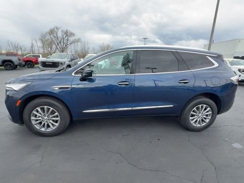 Certified 2023 Buick Enclave Essence AWD/4WD image 5