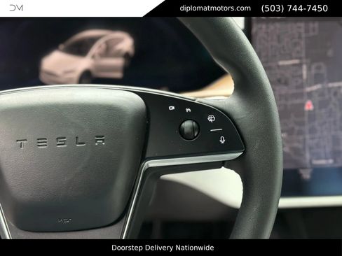 Used 2023 Tesla Model X image 31