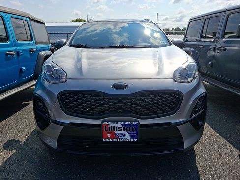 Used 2021 Kia Sportage S FWD image 2