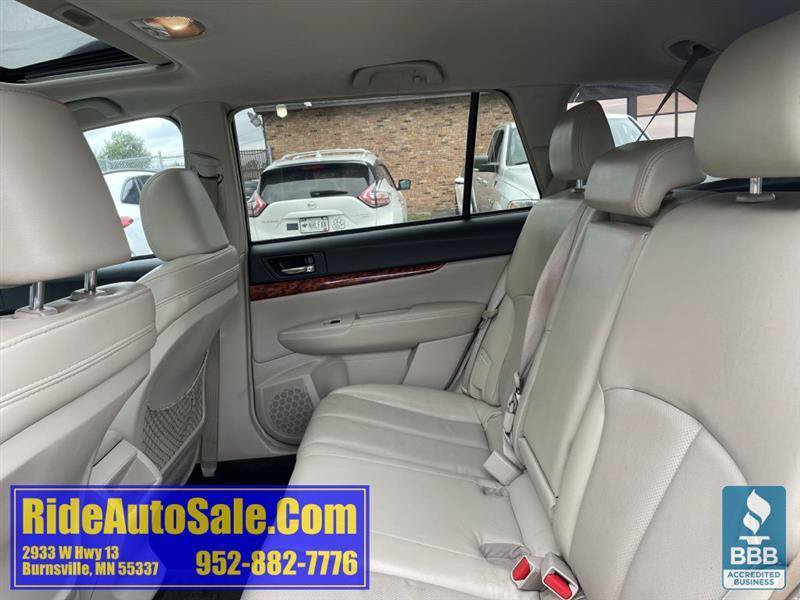 Used 2012 Subaru Outback 2.5i Limited AWD/4WD image 12