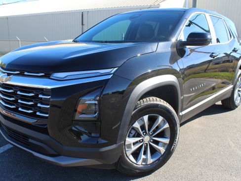 New 2026 Chevrolet Equinox LT image 13