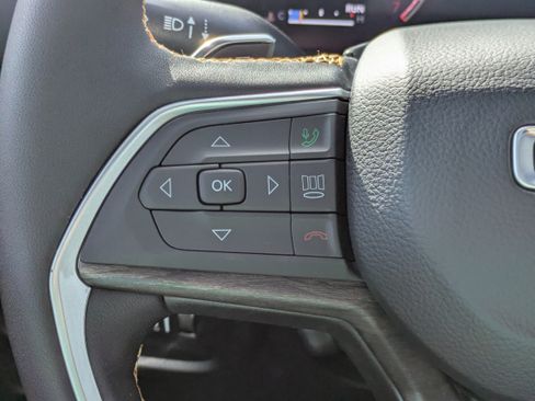New 2026 Jeep Grand Cherokee L Limited AWD/4WD image 18