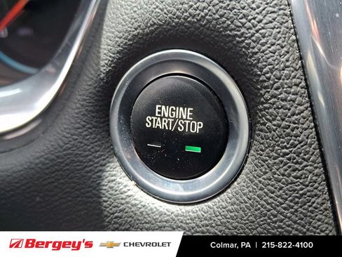 Used 2023 Chevrolet Traverse LT AWD/4WD image 29
