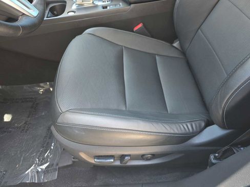 Used 2023 INFINITI QX50 Luxe FWD image 16