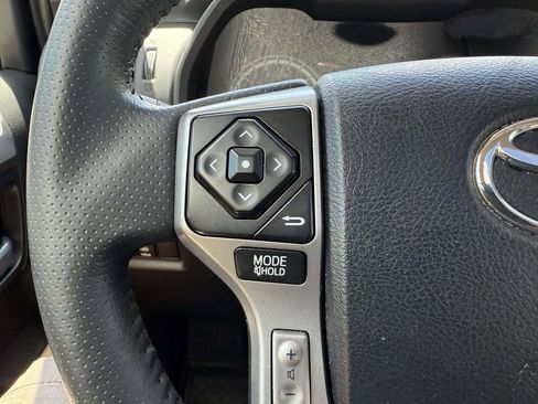 Used 2017 Toyota 4Runner Limited AWD/4WD image 26