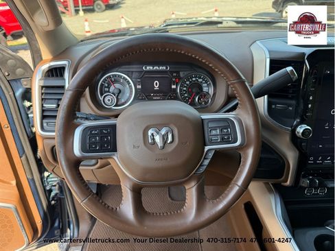 Used 2022 RAM 3500 Laramie AWD/4WD image 16